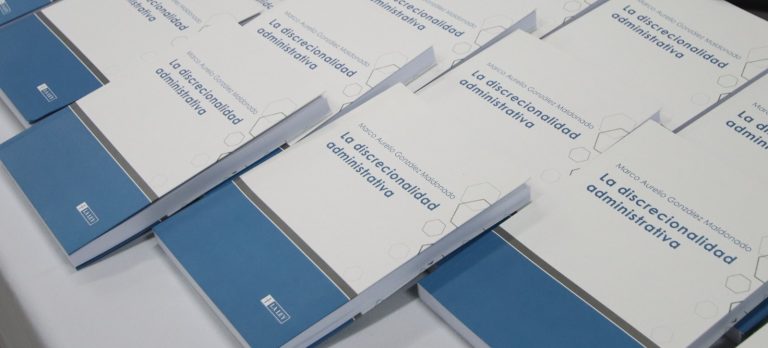 “La Discrecionalidad Administrativa”: Rectora de la UNA presente en lanzamiento de libro de docente de la FDCS-UNA
