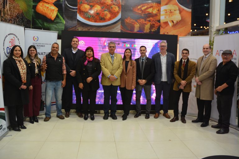 SENATUR celebra distinción de Asunción como capital gastronómica en la EXPO 2024