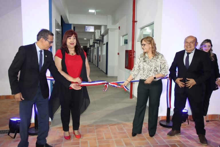 Inauguración del Bloque I de la Facultad Politécnica