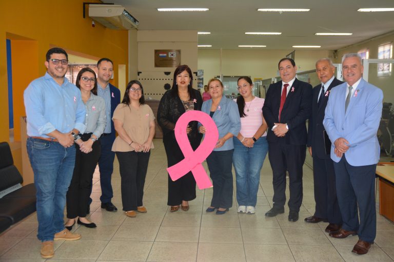 UNA se suma a la sensibilización durante el mes de octubre